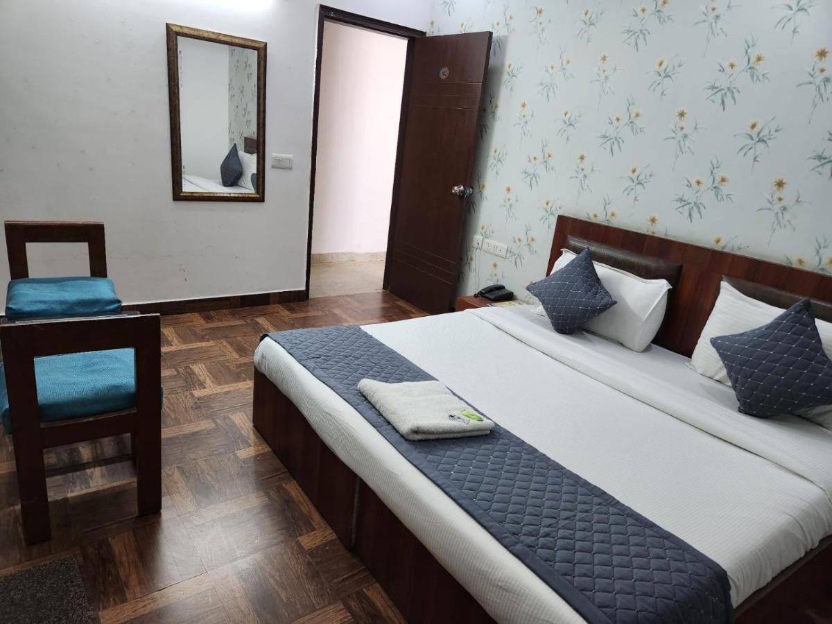 Hotel Aerotech Suite New Delhi Ngoại thất bức ảnh