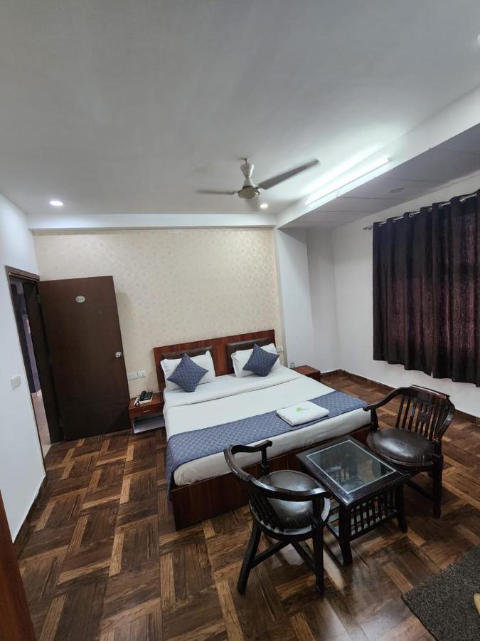 Hotel Aerotech Suite New Delhi Ngoại thất bức ảnh